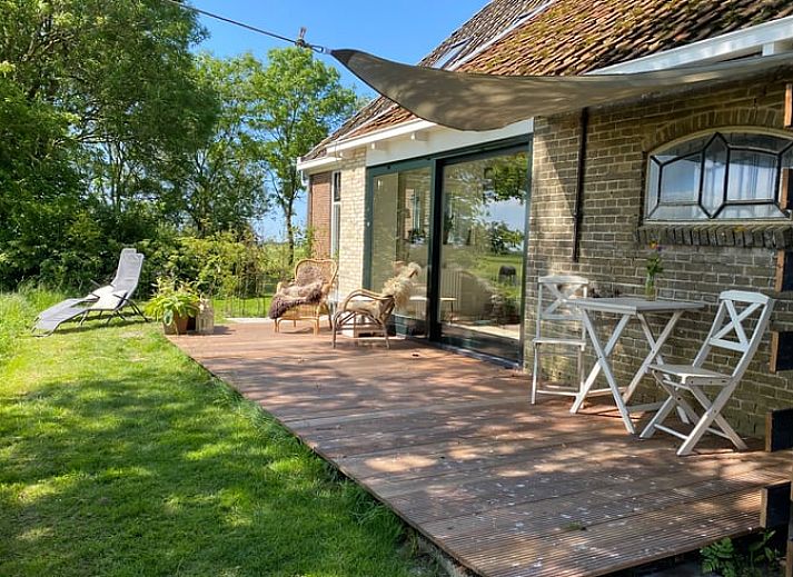 Verblijf 2611701 • Vakantiewoning Het Friese platteland • Vakantiehuisje in Mantgum