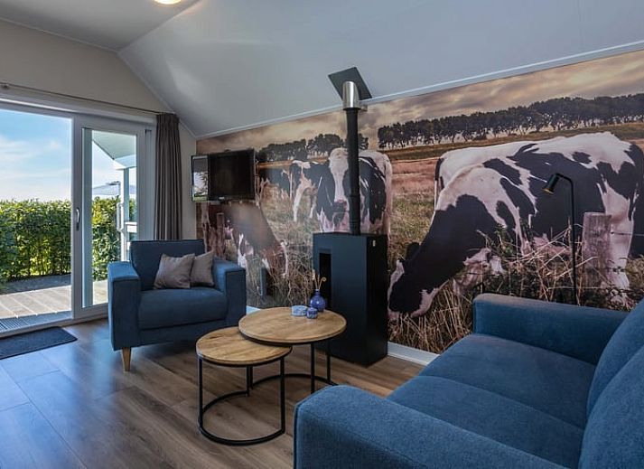 Veranda van Huisje in Greonterp met uitzicht op het Friese platteland, Friesland.