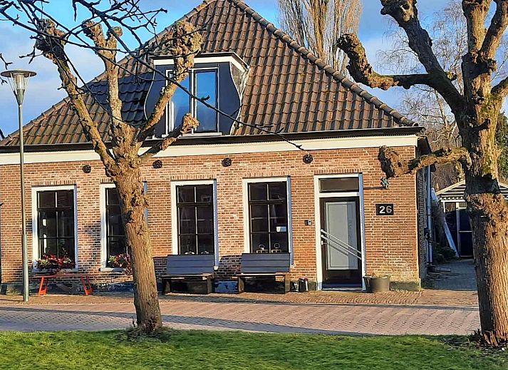 Verblijf 2613211 • Vakantiewoning Het Friese platteland • Prachtig 4 persoons vakantiehuis in een voormalige bakkerij 