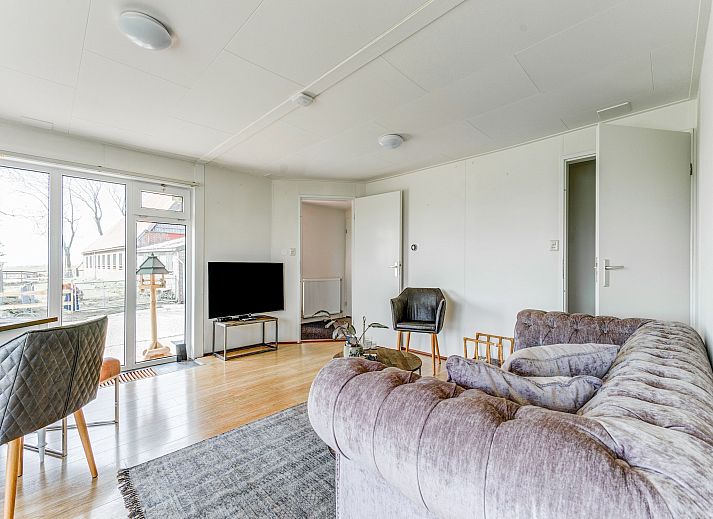Guest house 2613609 - Chalet Het Friese platteland - Knus chalet in Friesland met hottub
