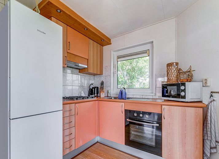 Guest house 2613609 - Chalet Het Friese platteland - Knus chalet in Friesland met hottub