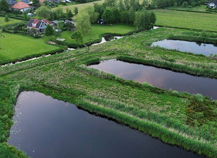 Enjoying nature from the porch of Holiday Home in Munnekeburen.