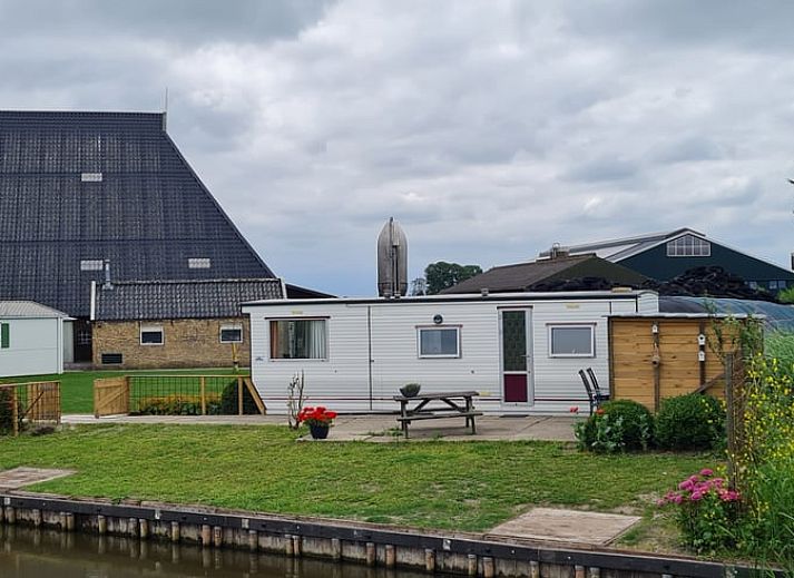 Verblijf 2614903 • Vakantiewoning Het Friese platteland • Vakantiehuis in Wanswerd