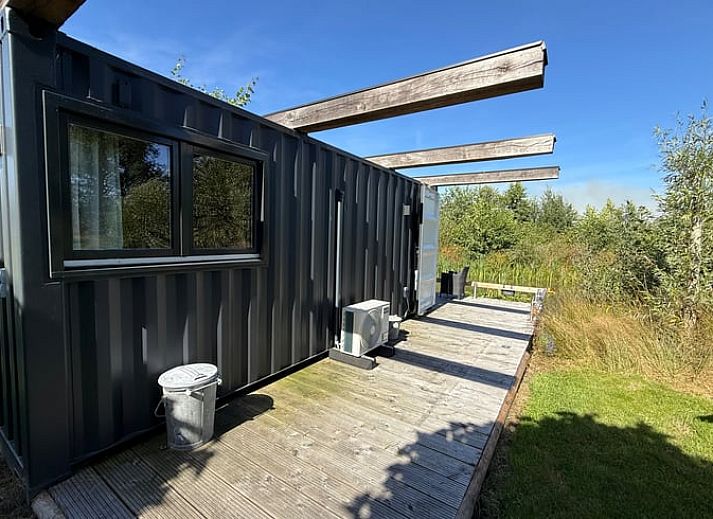 Adembenemende zonsondergang in Surhuisterveen, Friesland, bij Huisje in Surhuisterveen.