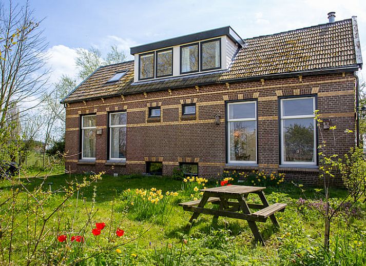 Verblijf 261703 • Vakantiewoning Het Friese platteland • Vakantiehuisje in Tzummarum 