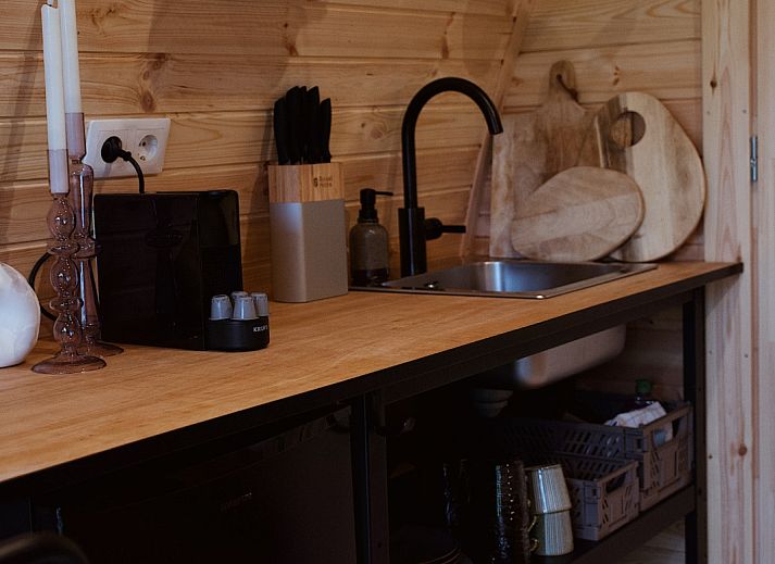 Unterkunft 2617707 - Ferienhaus Het Friese platteland - Glamping Pod met Hottub