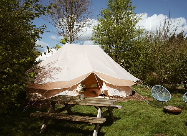 Verblijf 2617710 • Tenthuis Het Friese platteland • Bell Tent Emperor 
