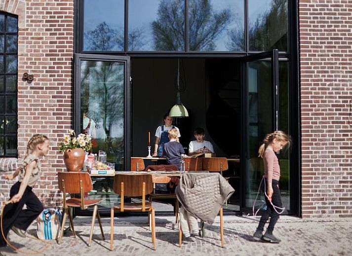 Guest house 2617805 - Holiday property Het Friese platteland - Huisje in Lioessens