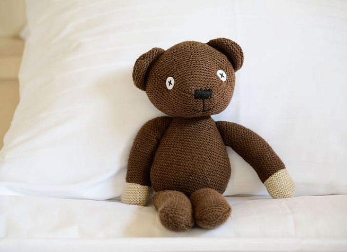 Stijlvolle woonkamer in Vakantiehuis in Marrum, een comfortabele binnenruimte in het hart van het Friese platteland.