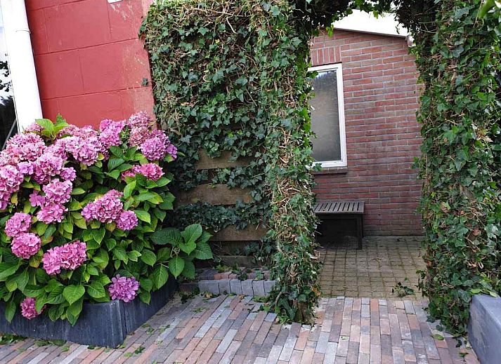 Charmant vakantiehuis FR1023 in Holwerd op het Friese platteland, ideaal voor een ontspannen verblijf.