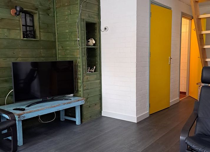 Huisje in Wommels vakantiehuis met charmante tuin op het Friese platteland in Friesland.