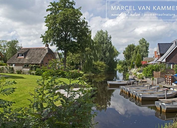 Volledig uitgeruste keuken in Huisje in Twijzelerheide, vakantieaccommodatie op het Friese platteland.