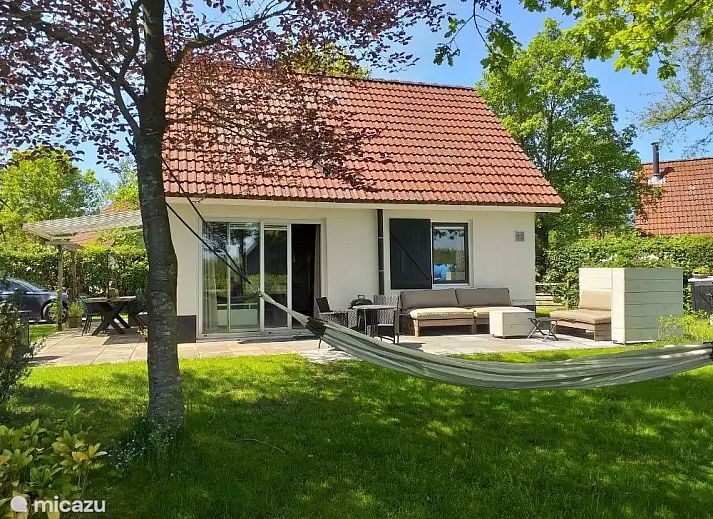 Unterkunft 266504 - Ferienhaus Het Friese platteland - Landhuisje 50 aan vaarwater