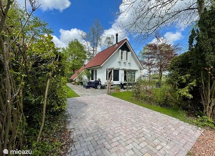 Unterkunft 266504 - Ferienhaus Het Friese platteland - Landhuisje 50 aan vaarwater