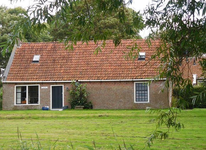 Guest house 267012 - Holiday property Het Friese platteland - Vakantiehuisje in Jannum
