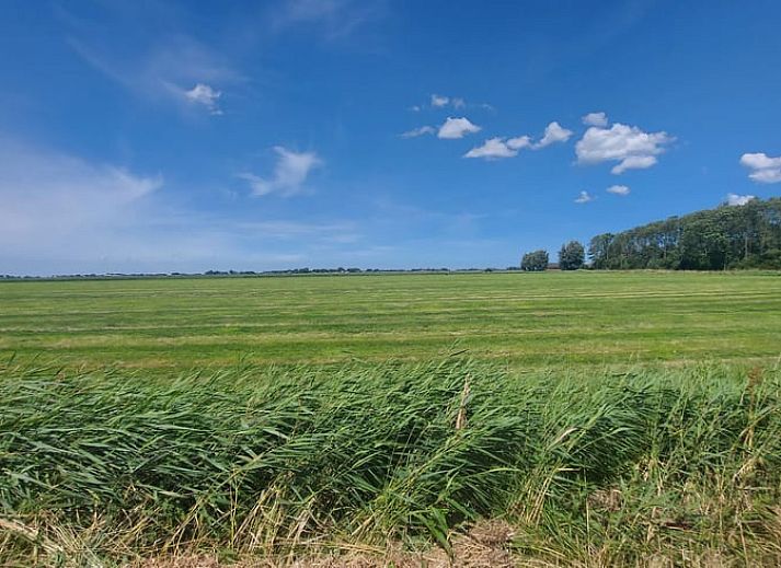 Comfortable sitting area in Cottage in Jannum near Dokkum, Friesland, ideal for relaxation.