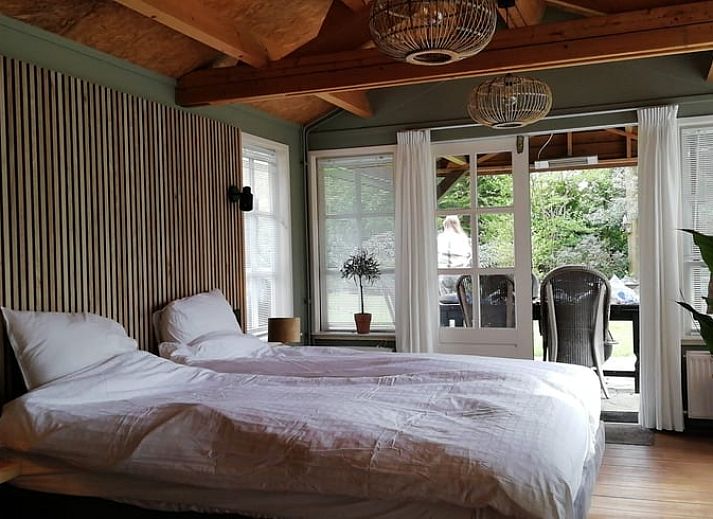 Vakantiehuis in Fochteloo met zwembad op het Friese platteland, ideaal voor een ontspannen verblijf in Friesland.