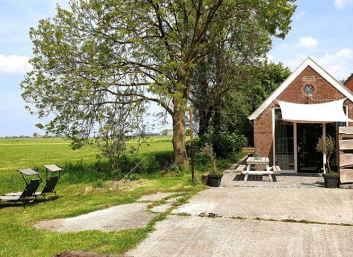 Guest house 268704 • Holiday property Het Friese platteland • Vakantiehuisje in Jelsum