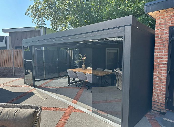 Verblijf 280113 - Vakantiewoning Rivierengebied - Brick Lodge met hottub | 6 personen