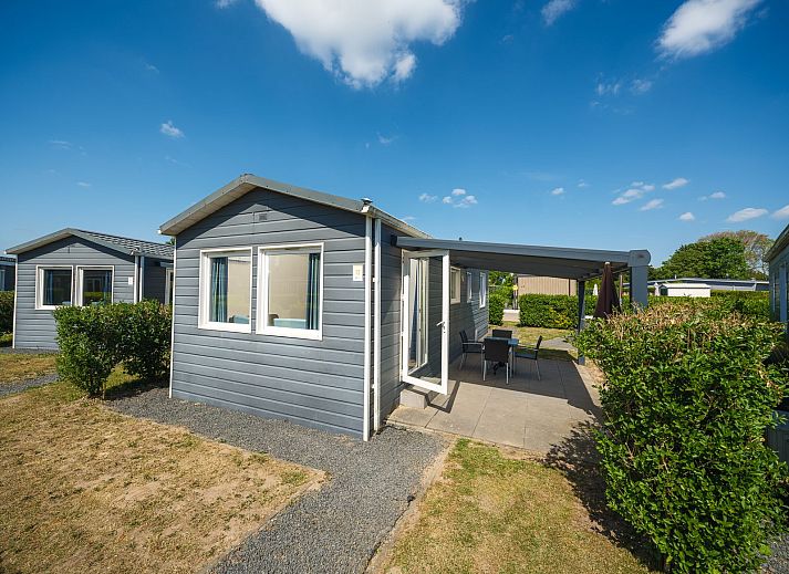 Veluwe Lodge met hottub in Lathum, Gelderland, biedt een luxe vakantiehuis ervaring met prive hottub en ruime tuin.