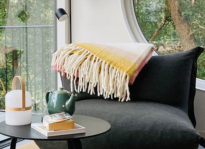 Modernes Ferienhaus in Arnheim mit Blick auf das bewaldete Rivierengebied, Gelderland.