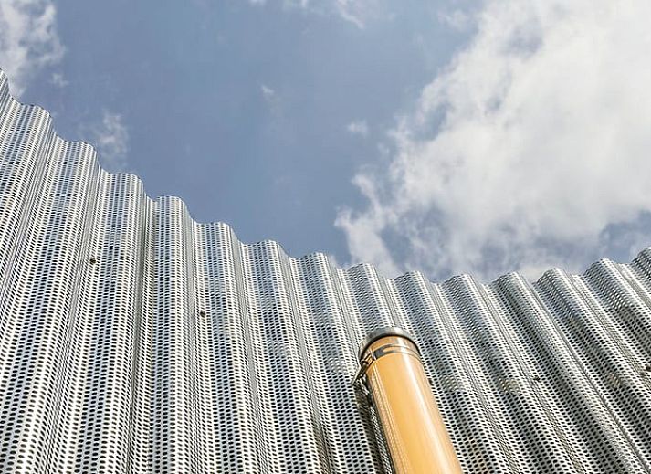 Interieur eines Ferienhauses in Arnheim mit moderner Einrichtung und Terrasse in Gelderland.