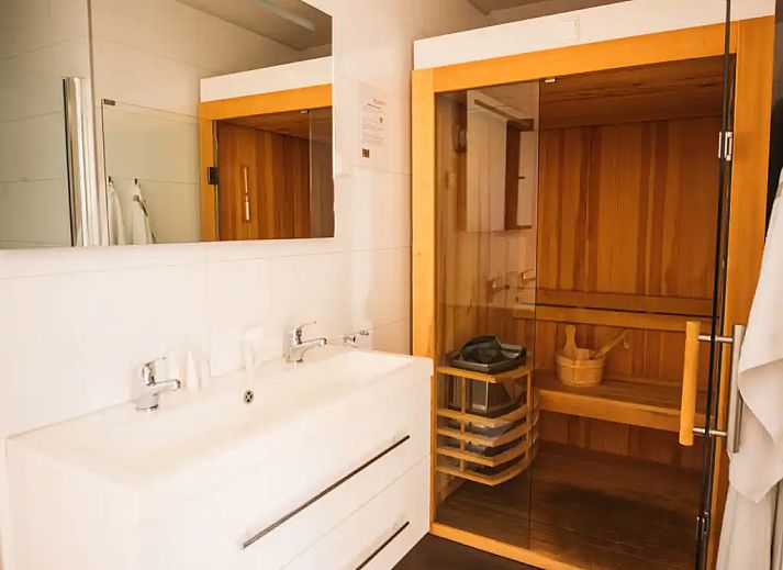 Unterkunft 280939 - Chalet Rivierengebied - Holiday Home Maridu Wellness