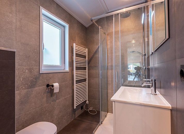 Guest house 281422 - Holiday property Rivierengebied - Vakantiehuis Vakantiepark Aan de Maas - Maas Lande | 6p 6p