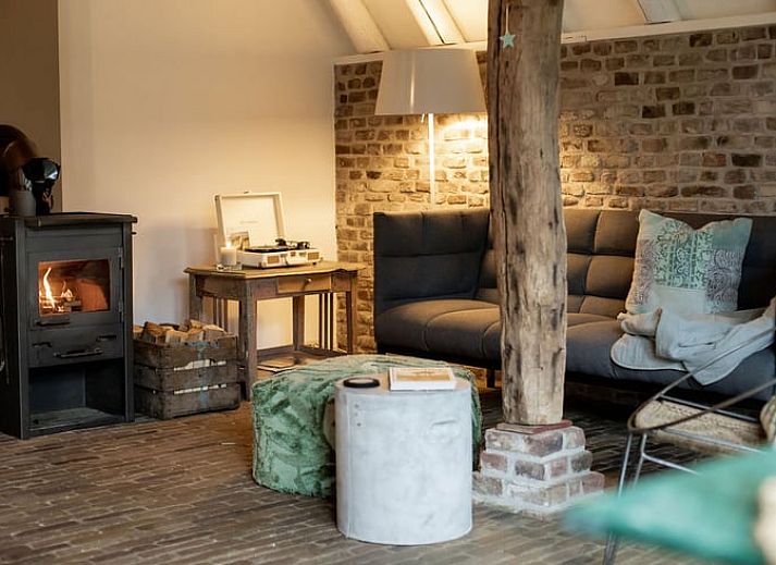 Guest house 282705 - Bed and Breakfast Rivierengebied - Vakantiehuis in Altforst