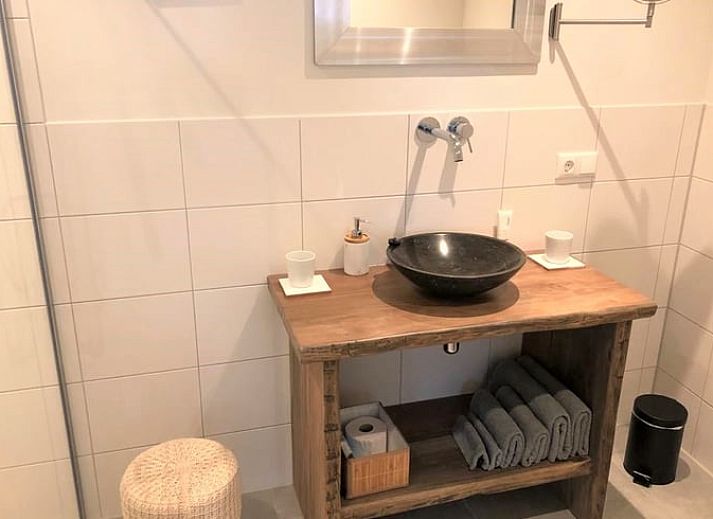 Guest house 282802 - Holiday property Rivierengebied - Vakantiehuisje in Hurwenen