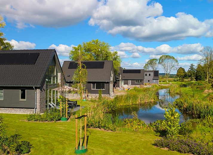 Vrijstaande woning in Eck en Wiel met zonnige tuin en terras, gelegen in het groene Rivierengebied, Gelderland.