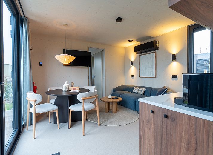 Verblijf 284439 - Bungalow Rivierengebied - 4-persoons Hottub Lodge | 4B4