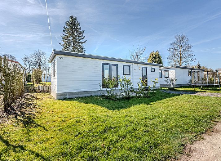 Guest house 284825 - Chalet Rivierengebied - Chalet in Kesteren