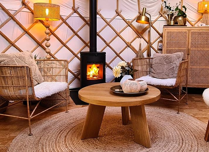 Sfeervolle slaapkamer in Huisje in Toldijk, vakantiehuis in Rivierengebied, Gelderland.