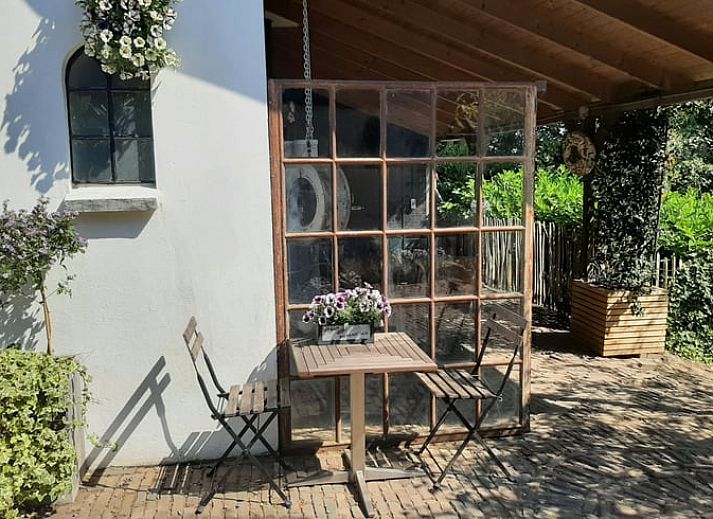 Guest house 287501 - Holiday property Rivierengebied - Huisje in Dodewaard
