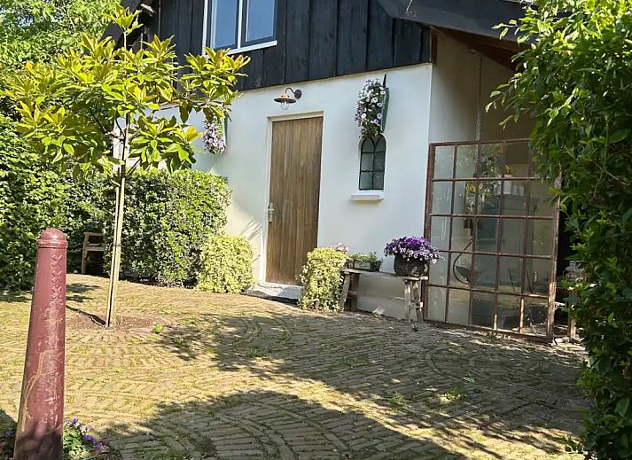 Guest house 287503 - Holiday property Rivierengebied - The Tiny Walnut
