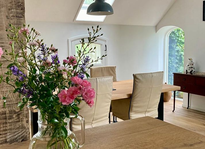 Charmantes Ferienhaus in Angerlo, Gelderland, in einer bluehenden Umgebung.