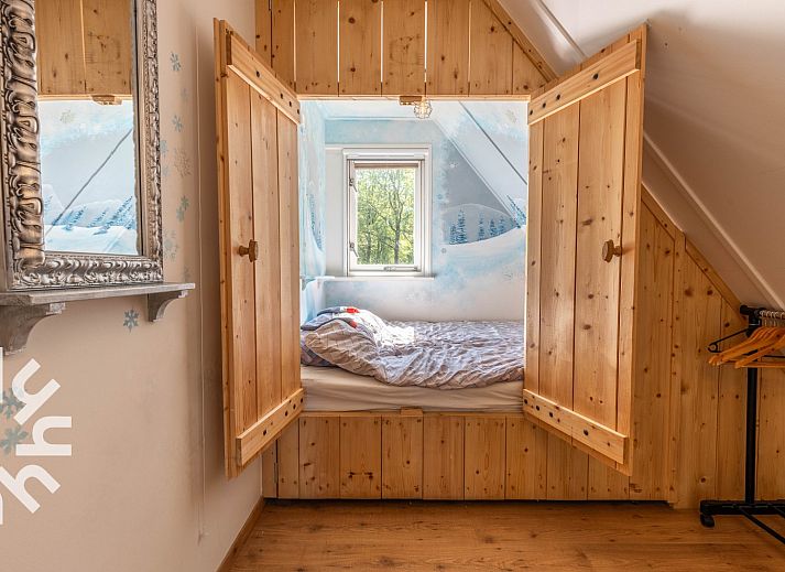 DG238 Ferienhaus in Winterswijk Achterhoek mit grossem Garten und Schaukel.