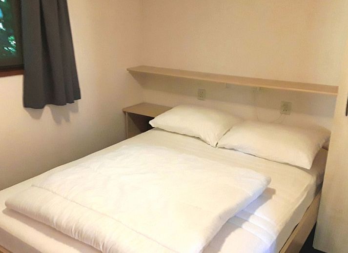 Ontdek Boshuisje 'de Wielewaal' in Winterswijk, een knus vakantiehuis omringd door weelderige natuur in de Achterhoek, Gelderland.