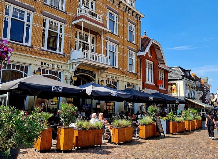Gezellige slaapkamer in Boshuisje 'de Wielewaal', vakantiehuis in Winterswijk, Achterhoek, Gelderland, omringd door rustgevende natuur.