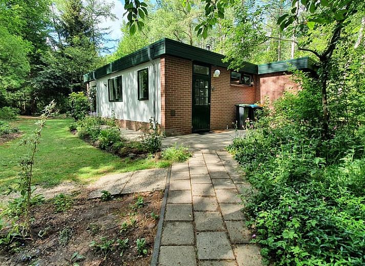 Moderne keuken in Vakantiehuis in Barchem, Achterhoek, Gelderland, volledig uitgerust met alle gemakken.