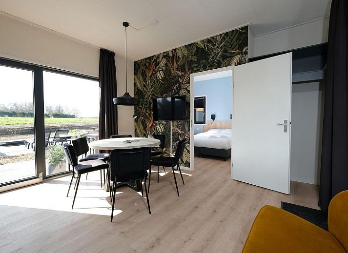 Bluehender Garten im Ferienhaus Amalia Familia in Kotten, Achterhoek, ideal fuer Naturliebhaber.