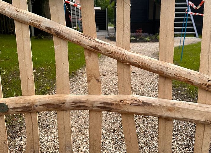 Aussenansicht des Ferienhauses in Rekken, umgeben von Natur in Achterhoek, Gelderland.