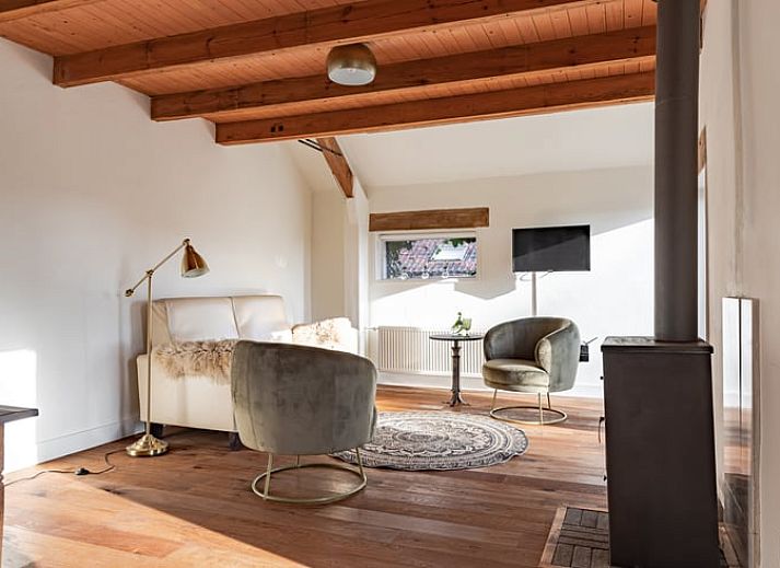 Charming holiday home Cottage in Halle, located in the green Achterhoek region of Gelderland, surrounded by nature and rustic charm.