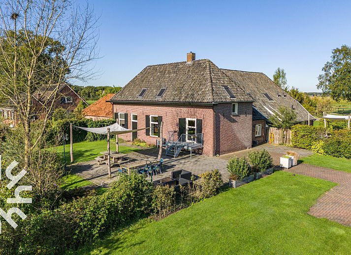 Bedroom in DG303 vacation home, Halle, Achterhoek with access to bathroom