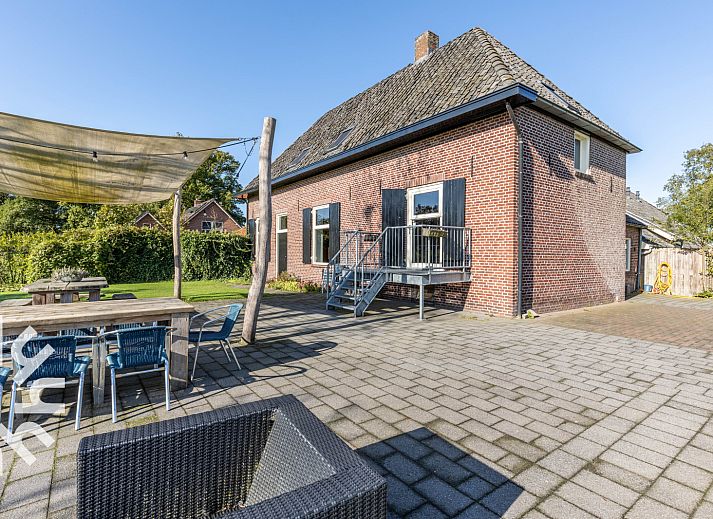 Comfortable bedroom in vacation home DG303, Halle, Achterhoek with storage space