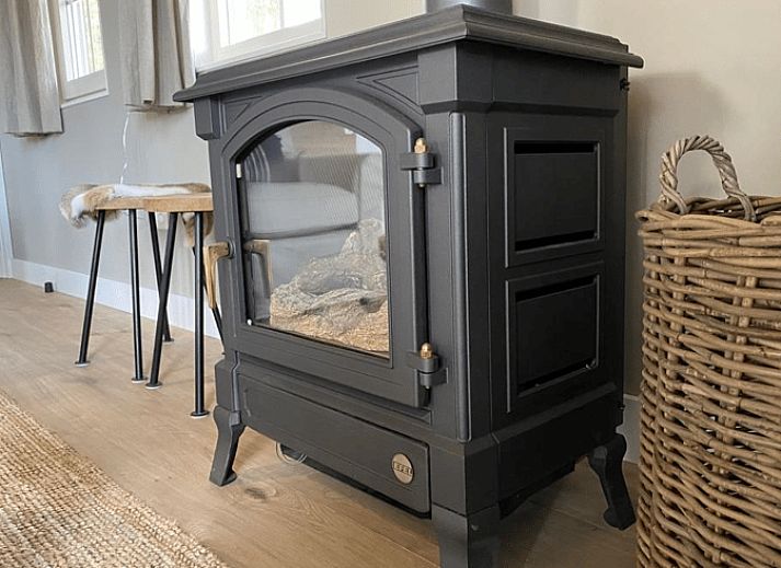 Ferienhaus in Ruurlo mit geraeumiger Veranda, gelegen in der gruenen Landschaft von Achterhoek, Gelderland.