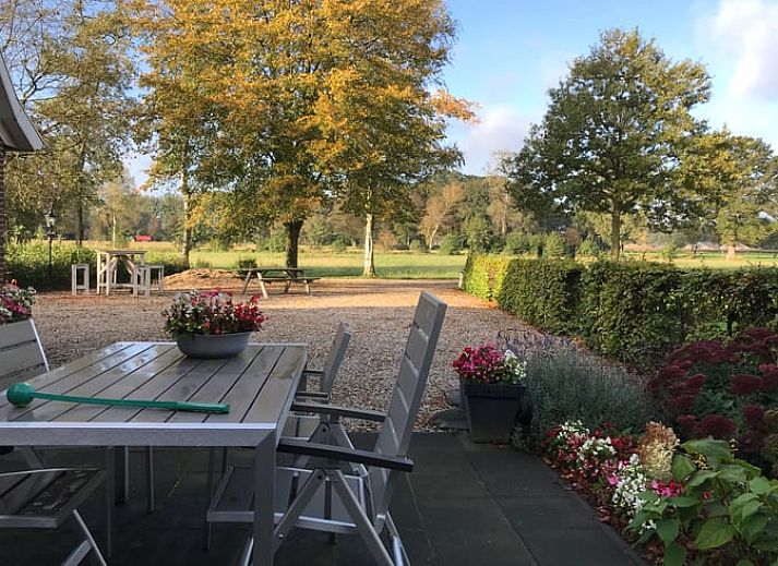 Rustikales Ferienhaus in Sinderen mit laendlichem Charme, gelegen im gruenen Achterhoek, Gelderland.