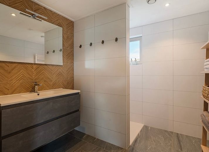 Aerial photo of Holiday cottage in Laren, located in the green fields of Achterhoek, Gelderland, surrounded by nature and tranquility.