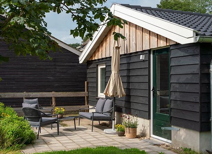 Das Ferienhaus in Laren bietet eine idyllische Aussicht auf die umliegende Landschaft in Achterhoek, Gelderland.